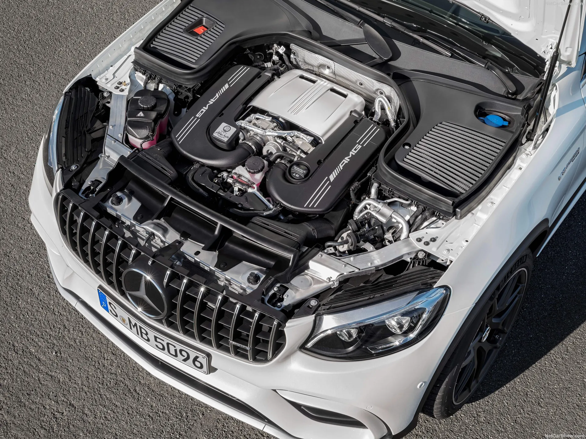 Mercedes-Benz GLC63 S AMG Coupe (2018) - Engine Bay