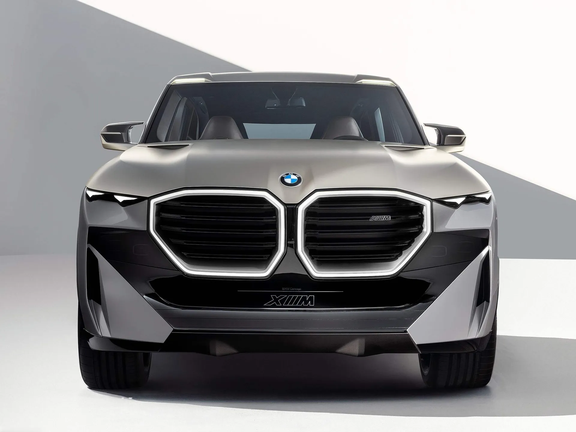 BMW XM Concept (2021) – zepředu