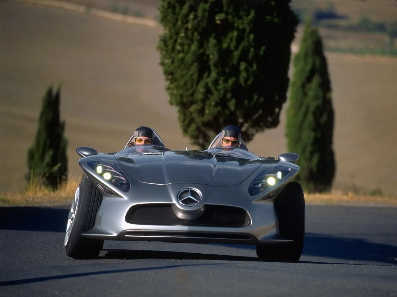 Mercedes-Benz F 400 Carving Concept (2001) - Front