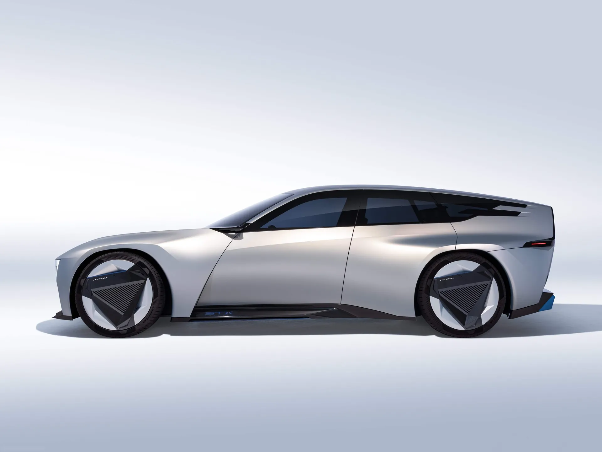 Vauxhall STX Concept (2026) – boční profil