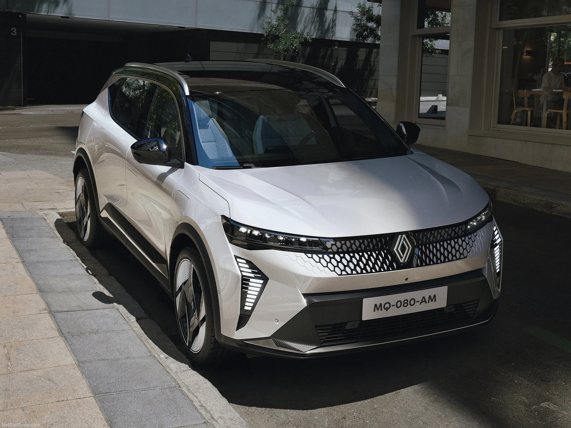 Renault Scenic E-Tech (2024)