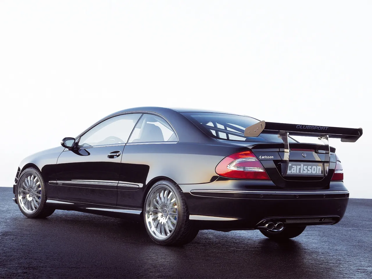 Carlsson Mercedes-Benz CLK RS (2003) – zadní tříčtvrteční pohled