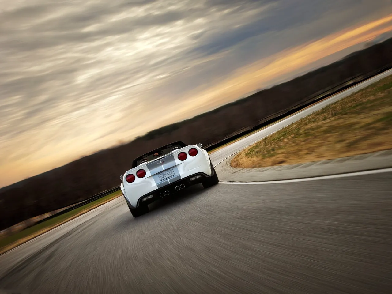 Chevrolet Corvette 427 Convertible (2013) – zezadu
