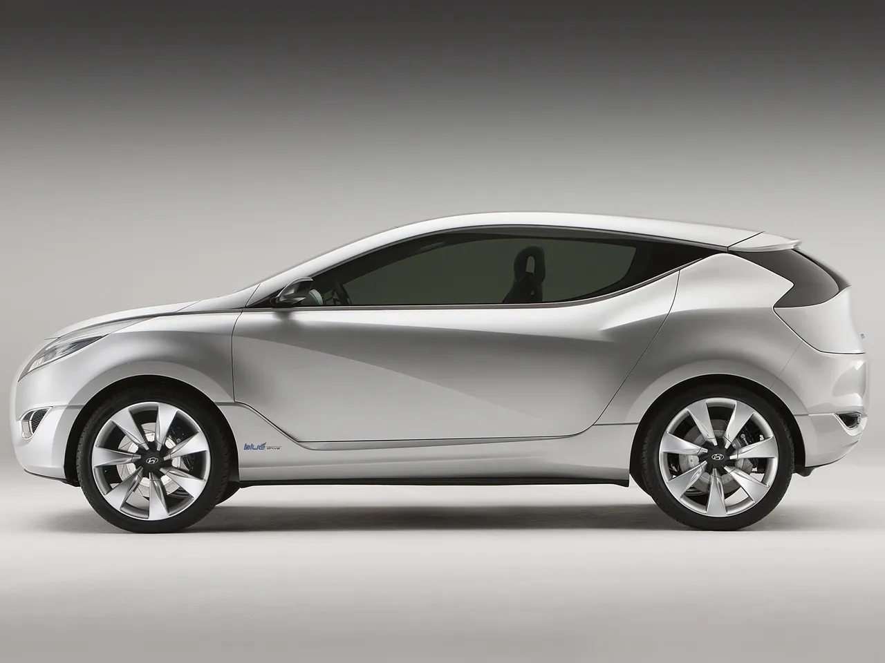Hyundai Nuvis Concept (2009) – boční profil