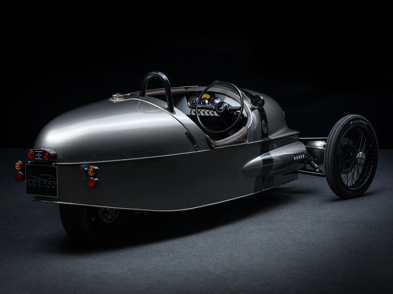 Morgan EV3 (2017) – zadní tříčtvrteční pohled