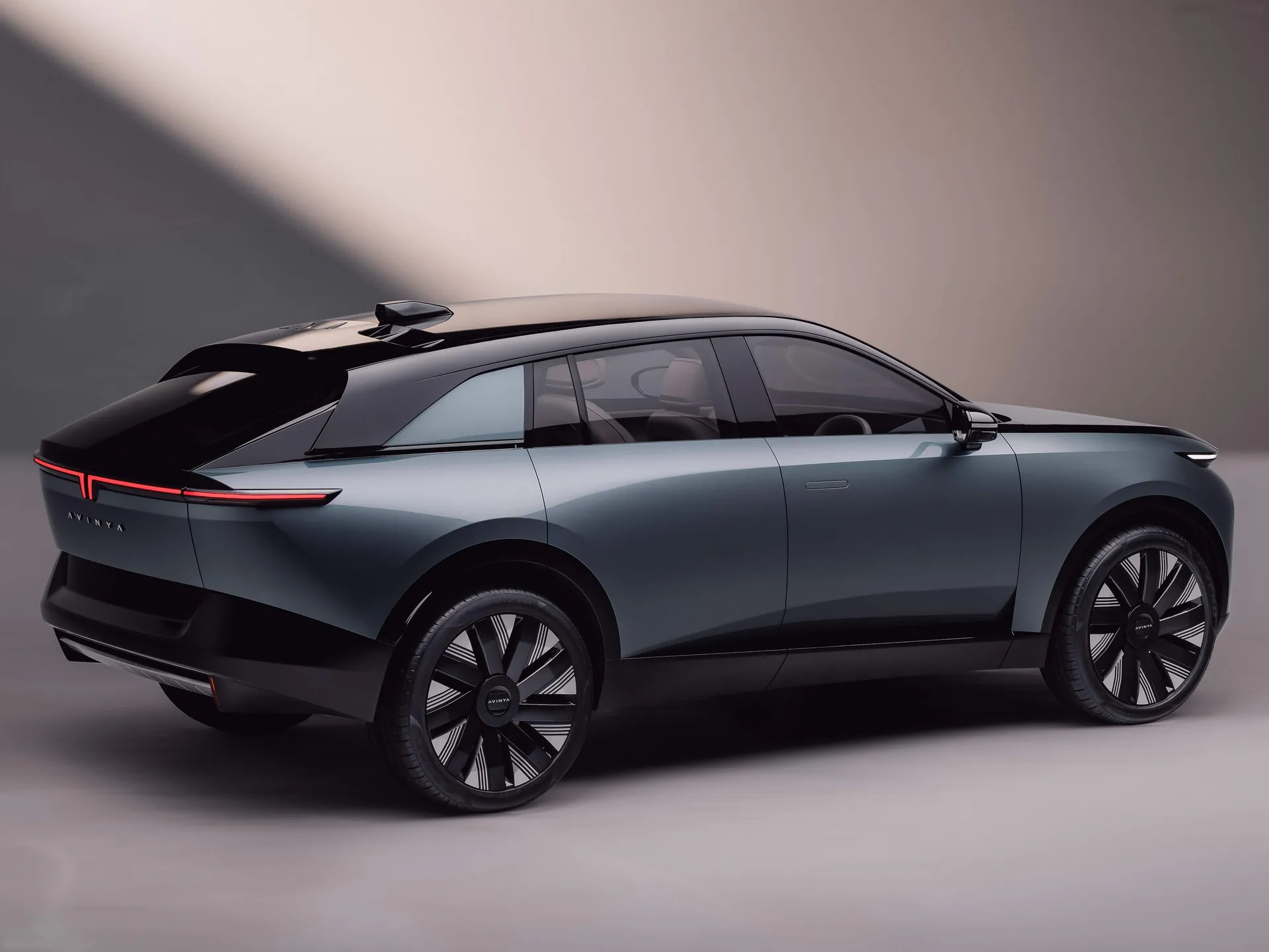 Tata Avinya X Concept (2025) – zadní tříčtvrteční pohled