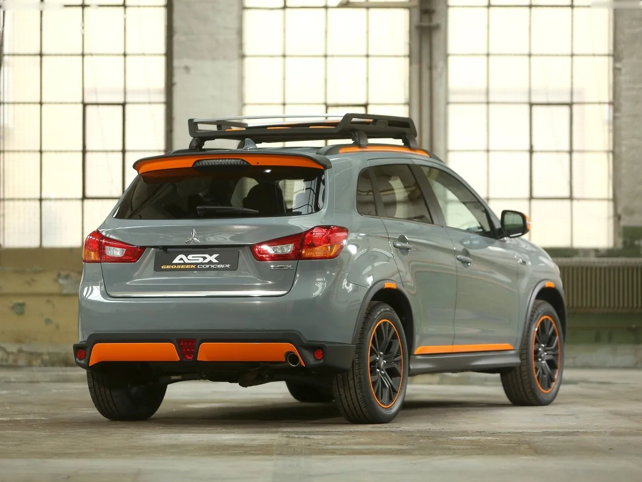 Mitsubishi ASX Geoseek Concept (2016) – zadní tříčtvrteční pohled