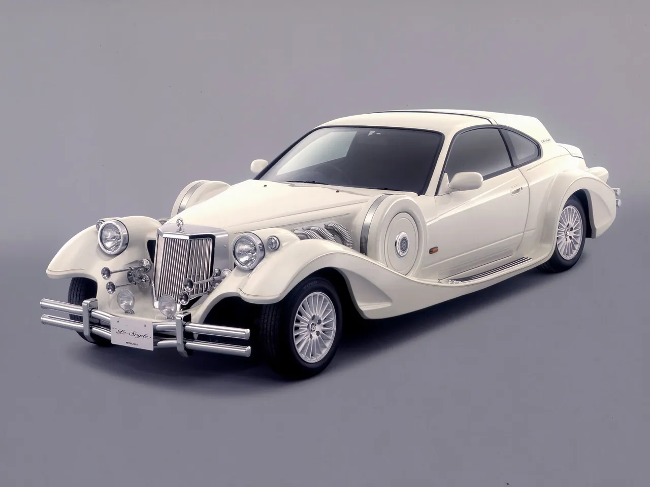 Mitsuoka Le-Seyde (2003)