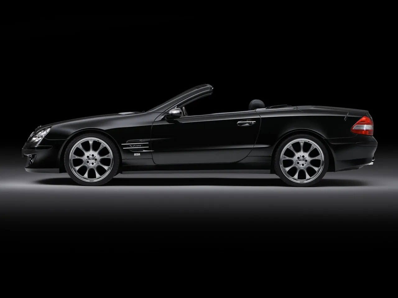 Brabus SV12 S Biturbo Roadster (2006) – boční profil