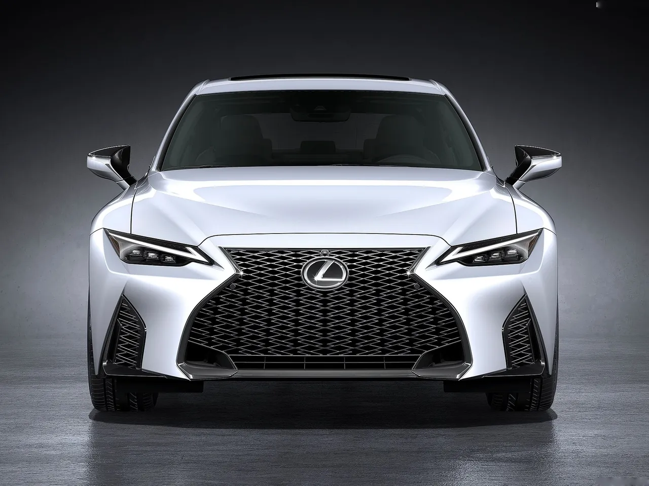 Lexus IS (2021) – zepředu