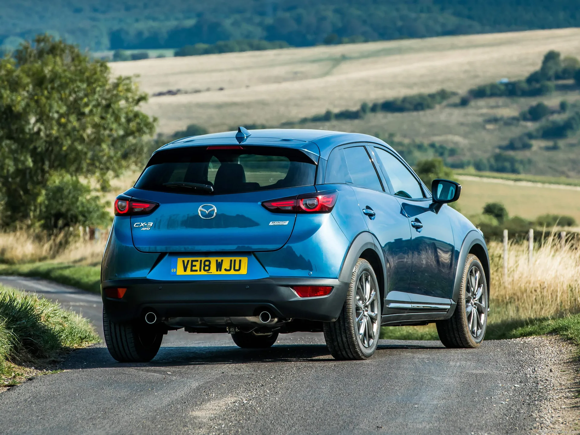 Mazda CX-3 (2019) – zadní tříčtvrteční pohled