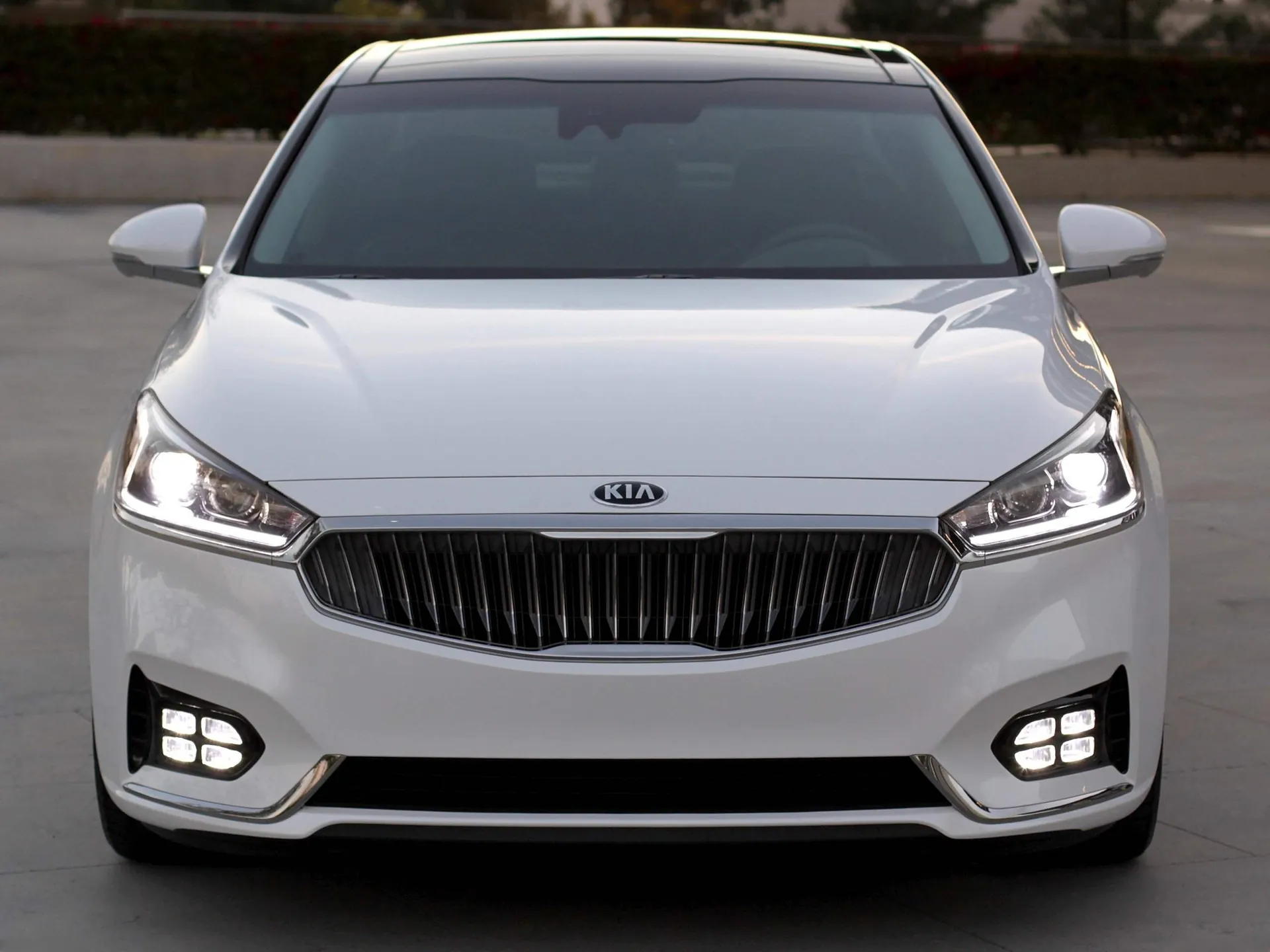Kia Cadenza (2017) – zepředu