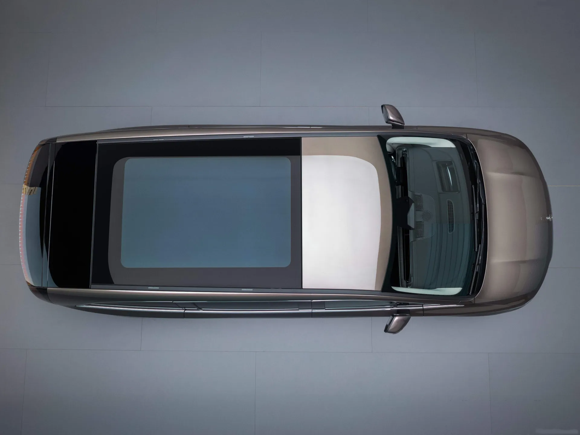 Mercedes-Benz VLE (2027) – pohled shora