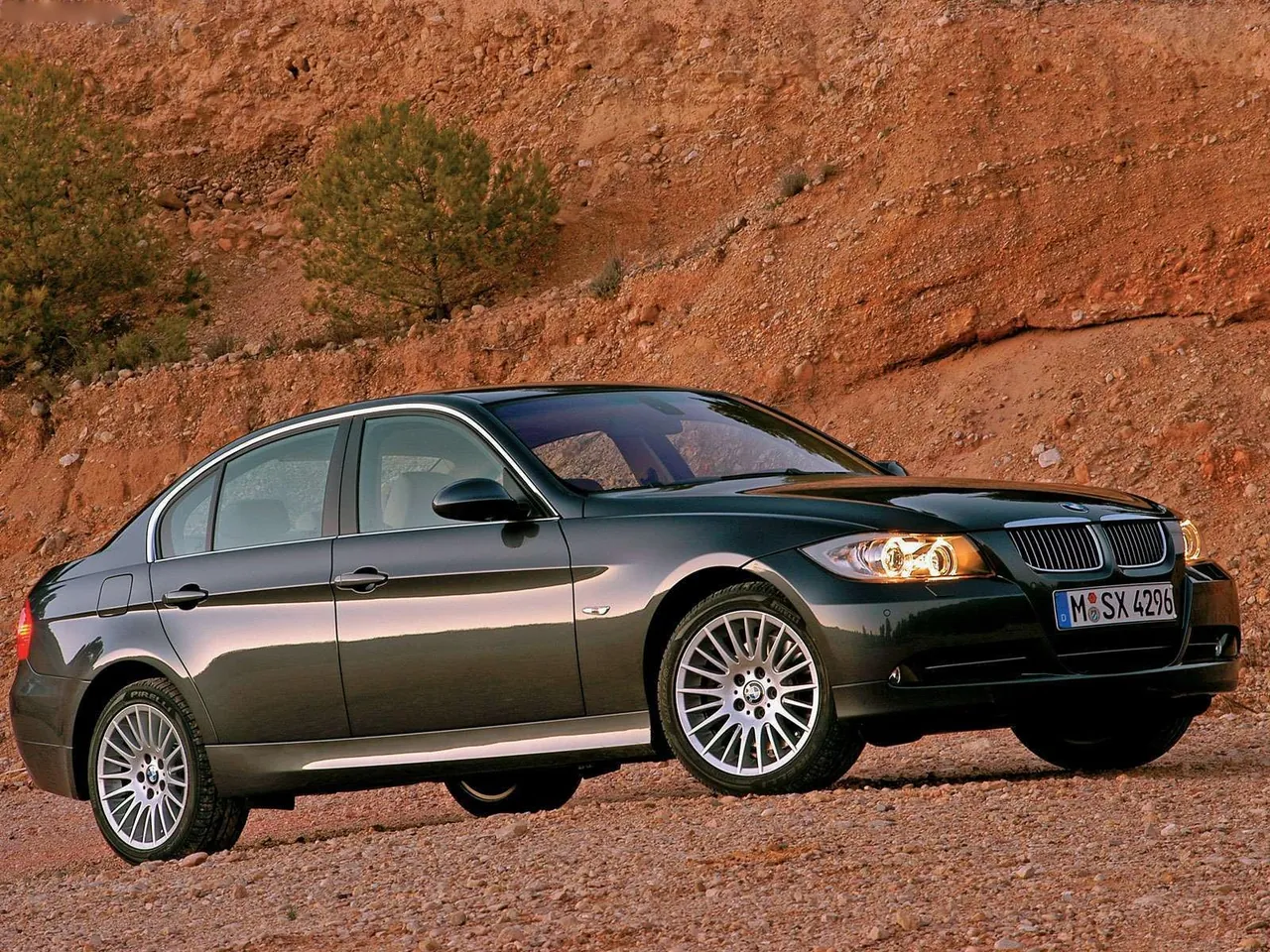 BMW 330i (2006)