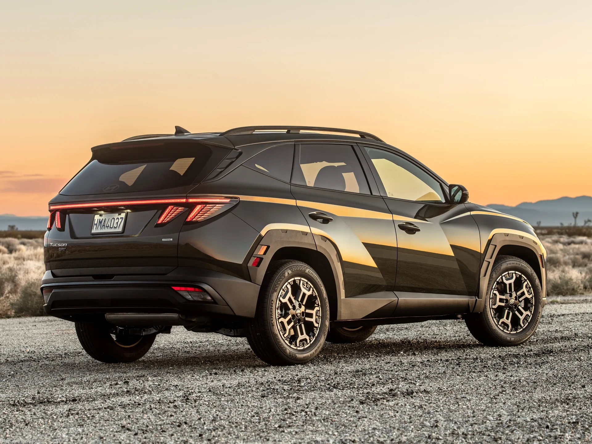Hyundai Tucson [US] (2025) – zadní tříčtvrteční pohled
