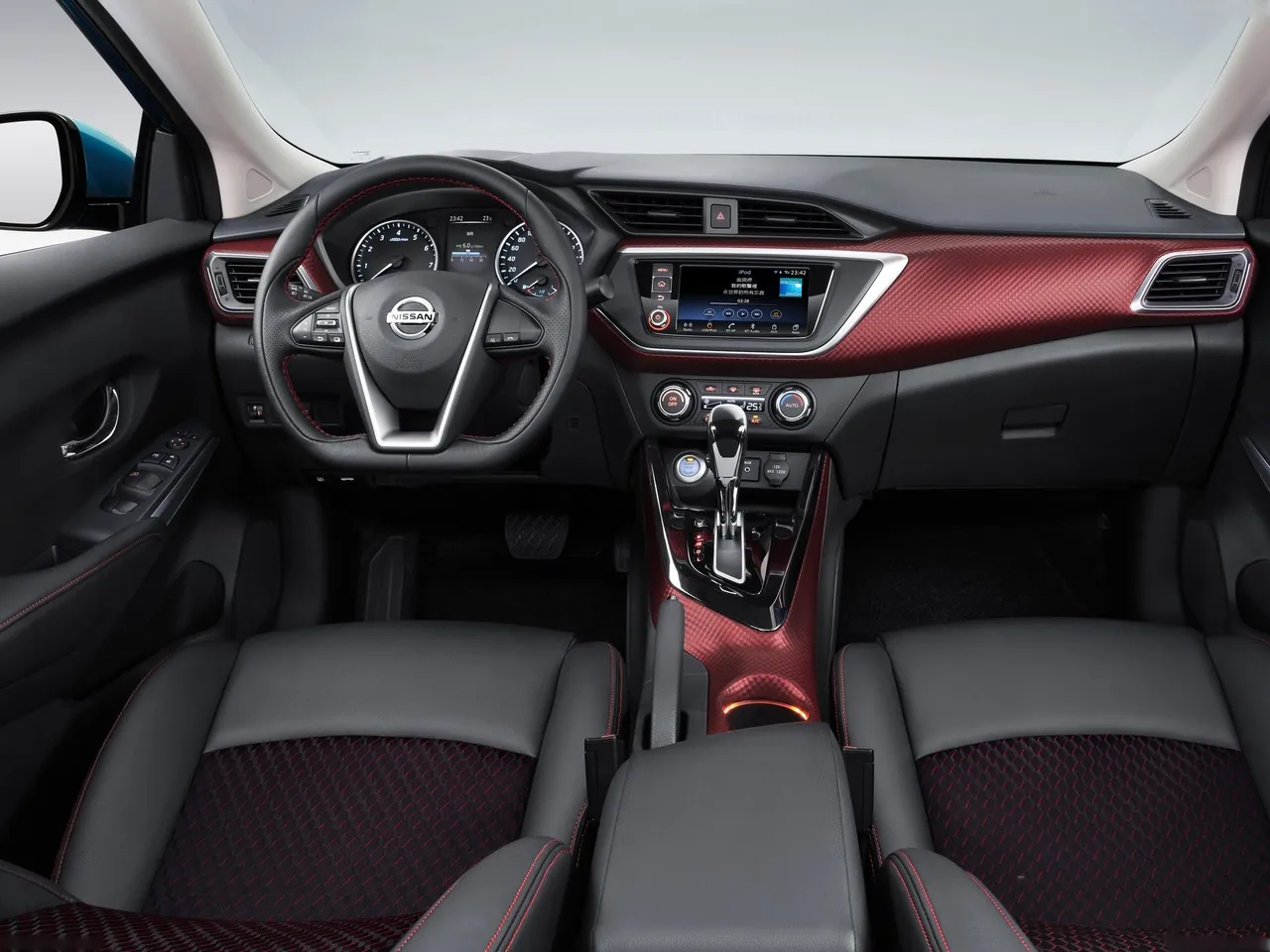Nissan Lannia (2016) - Interior