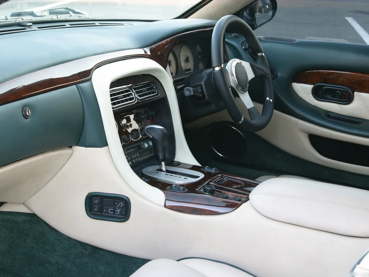 Wald Aston Martin DB7 (2005) – interiér