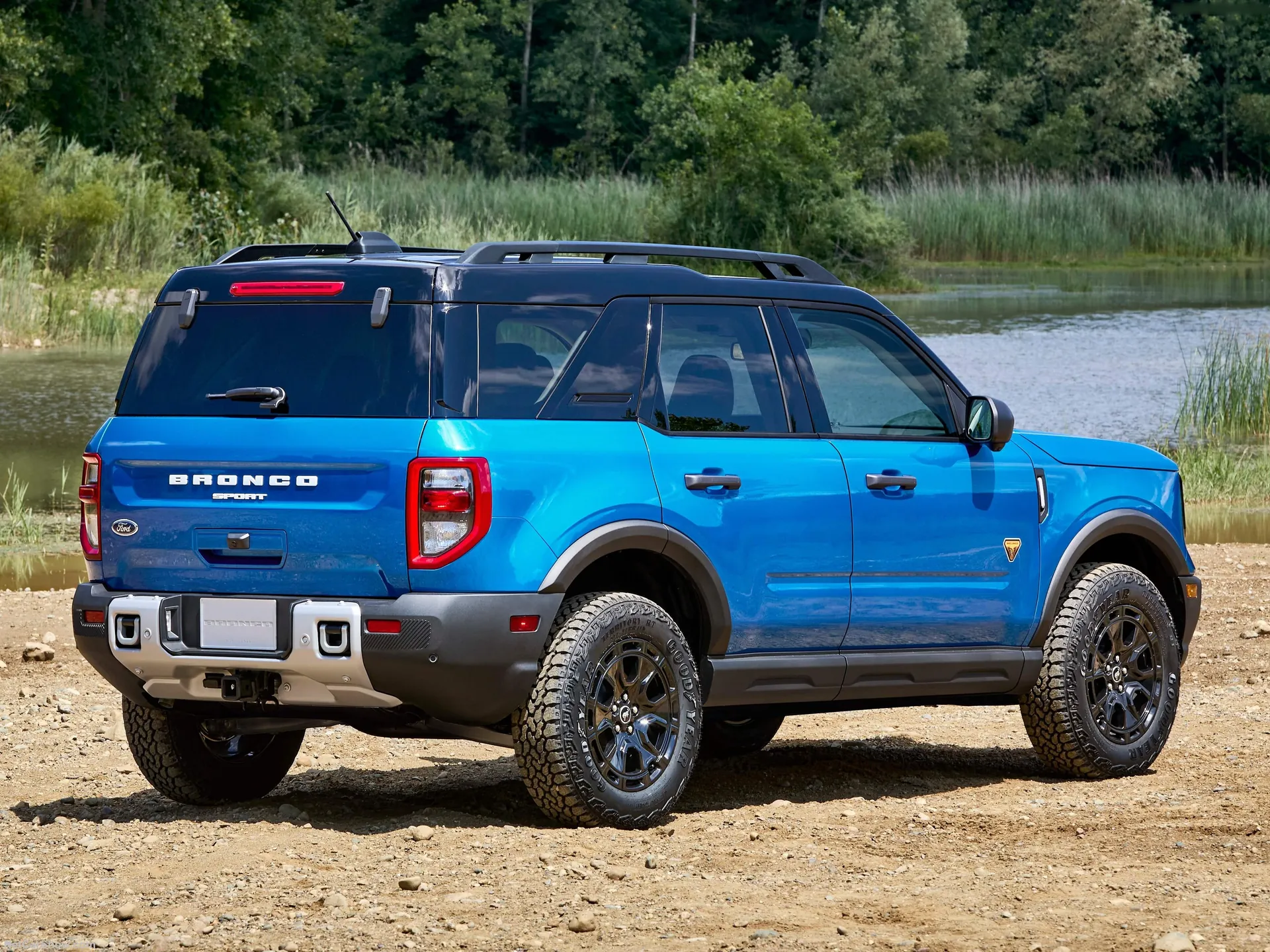 Ford Bronco Sport (2025) – zadní tříčtvrteční pohled