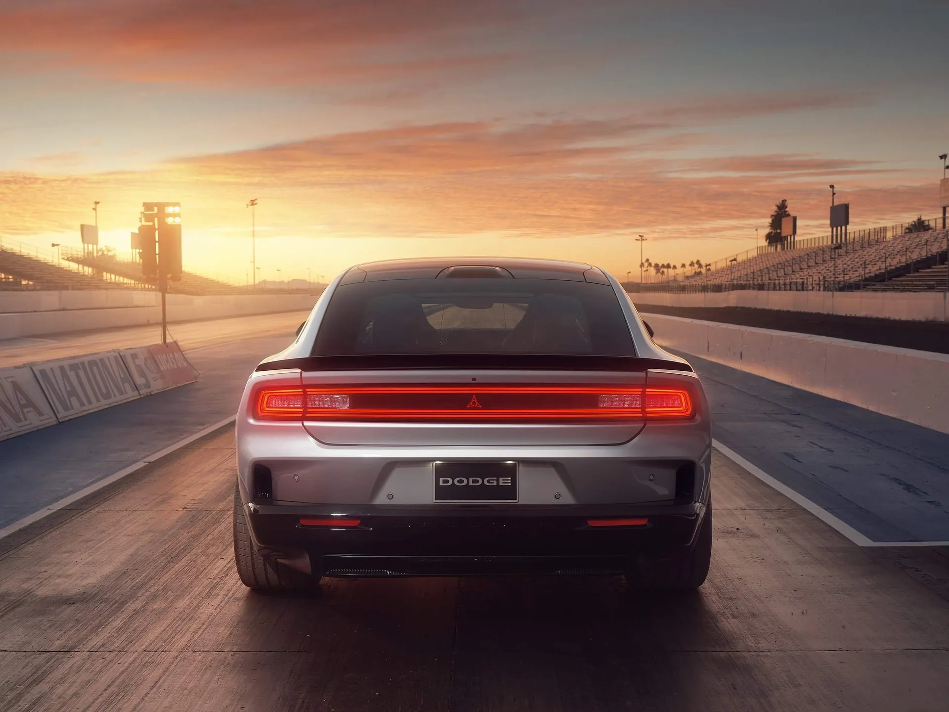 Dodge Charger Daytona (2024) – zezadu
