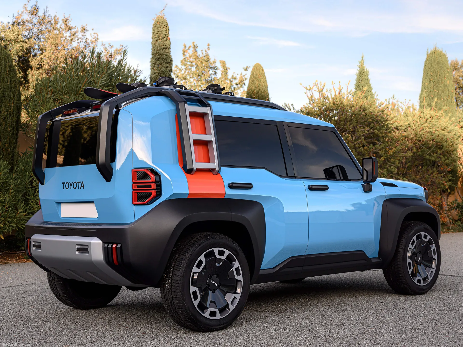 Toyota Compact Cruiser EV Concept (2021) – zadní tříčtvrteční pohled
