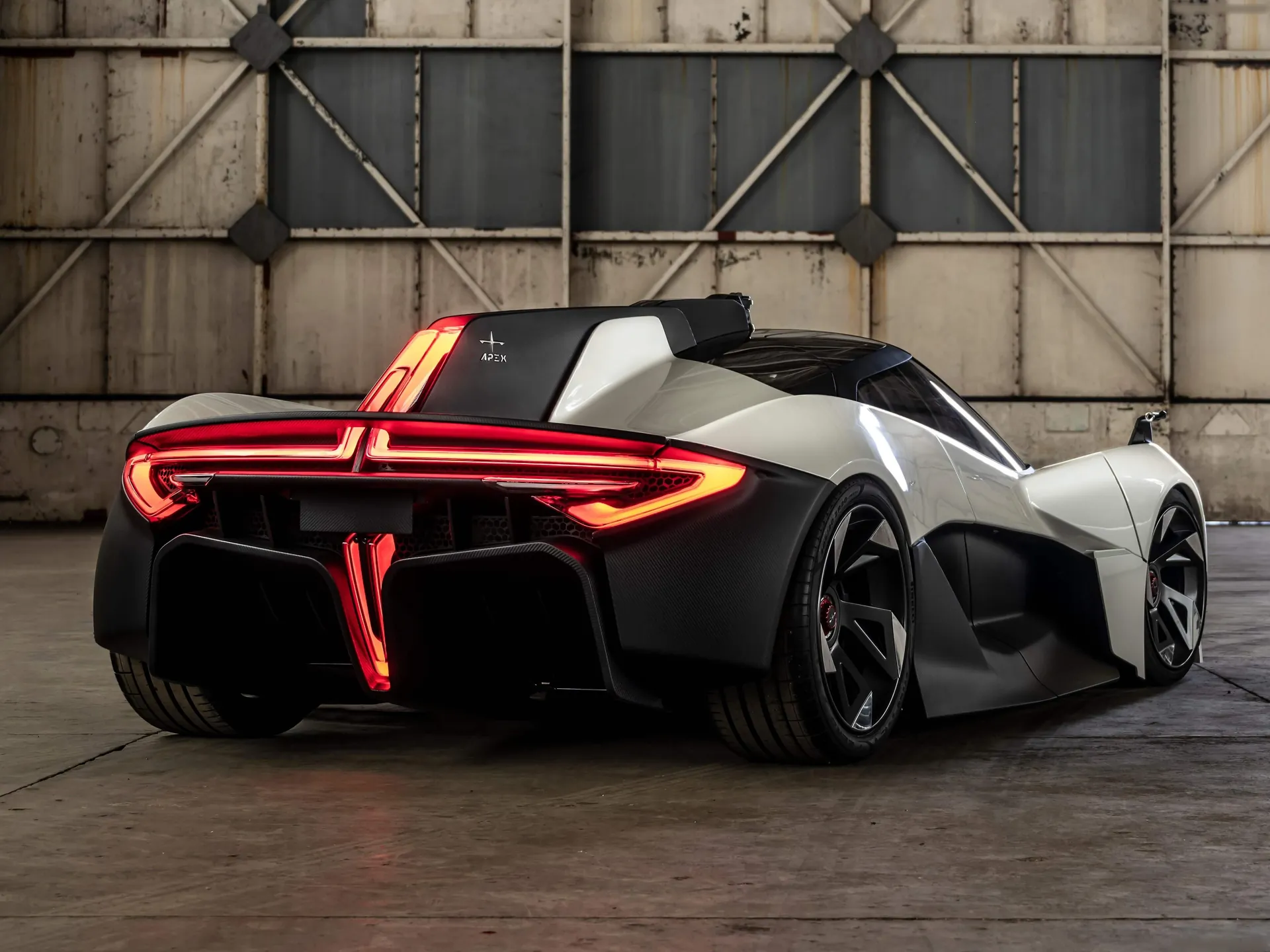 Apex AP-0 Concept (2020) – zadní tříčtvrteční pohled