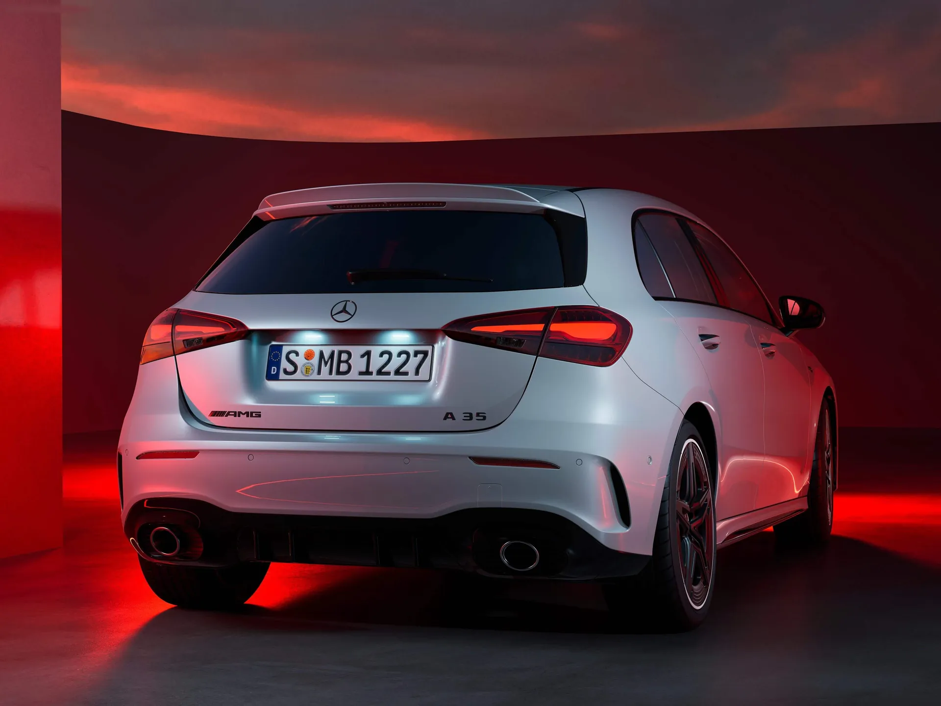 Mercedes-Benz A35 AMG 4Matic (2023) - Rear Three-Quarter