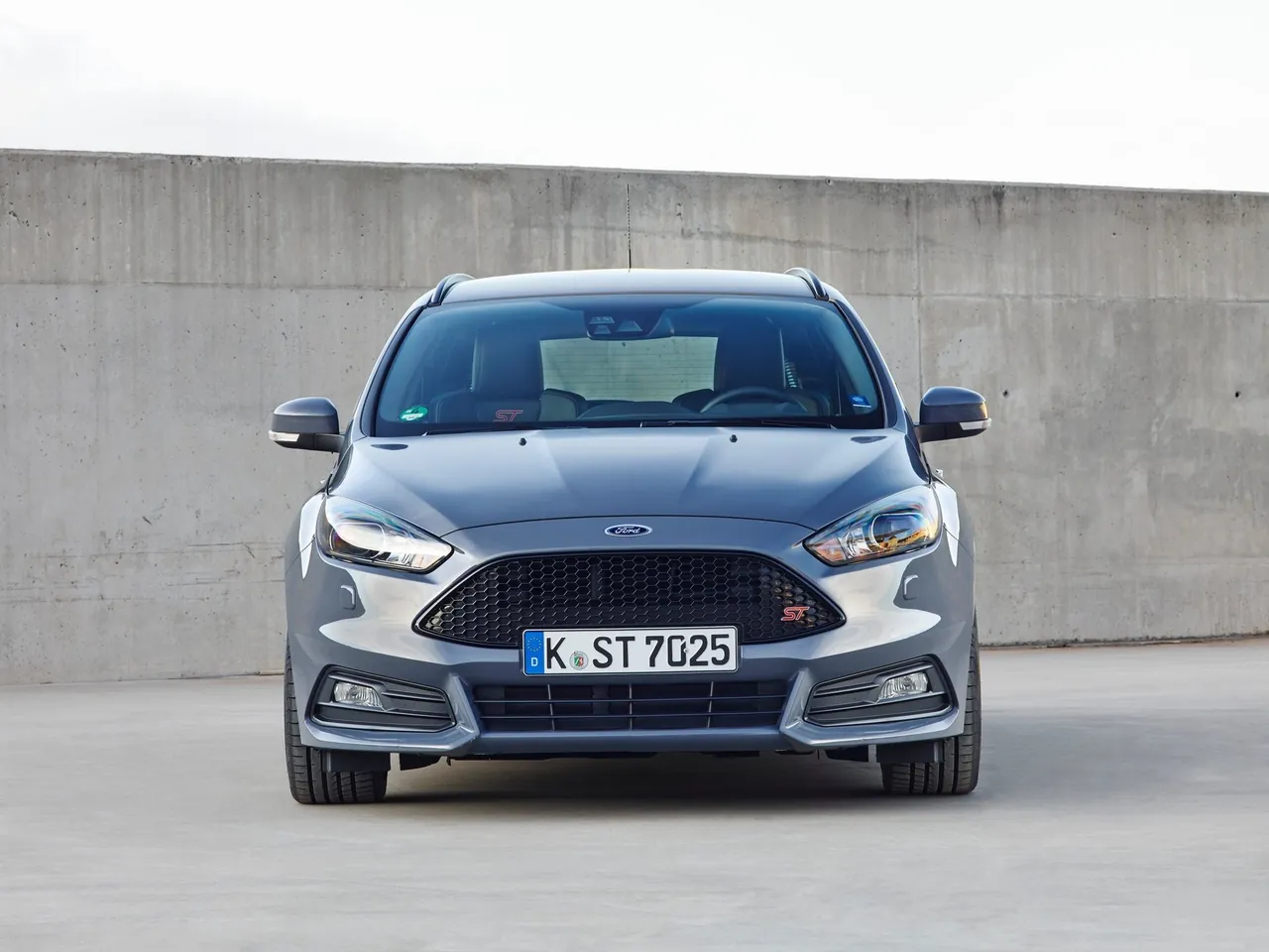 Ford Focus ST Wagon (2015) – zepředu