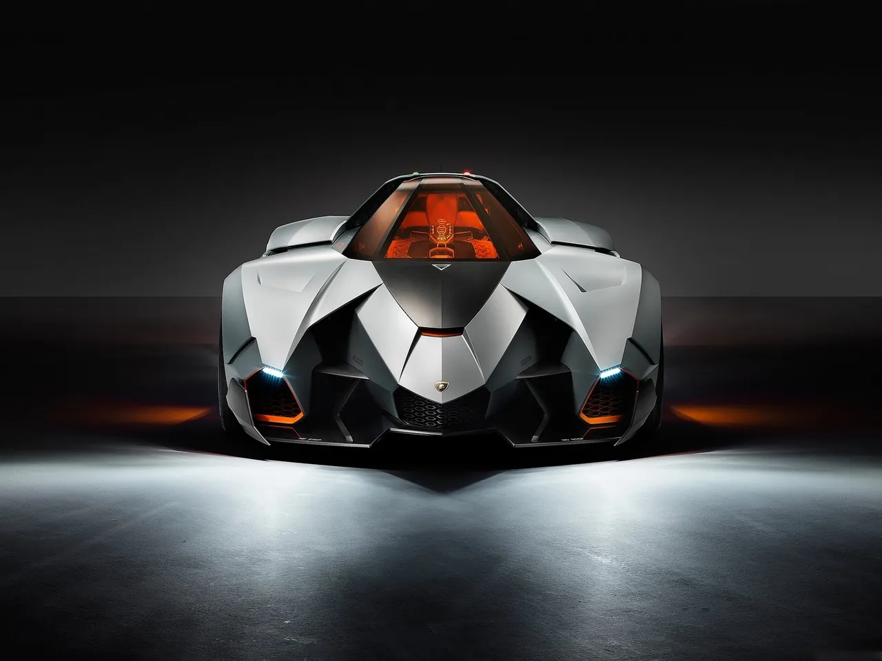 Lamborghini Egoista Concept (2013) – zepředu