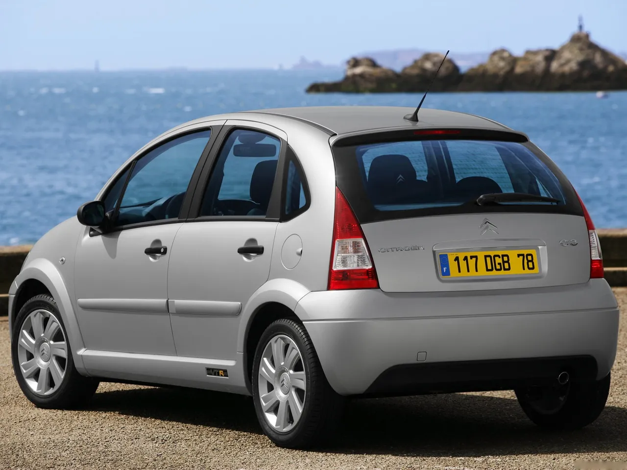 Citroen C3 VTR (2006) – zadní tříčtvrteční pohled