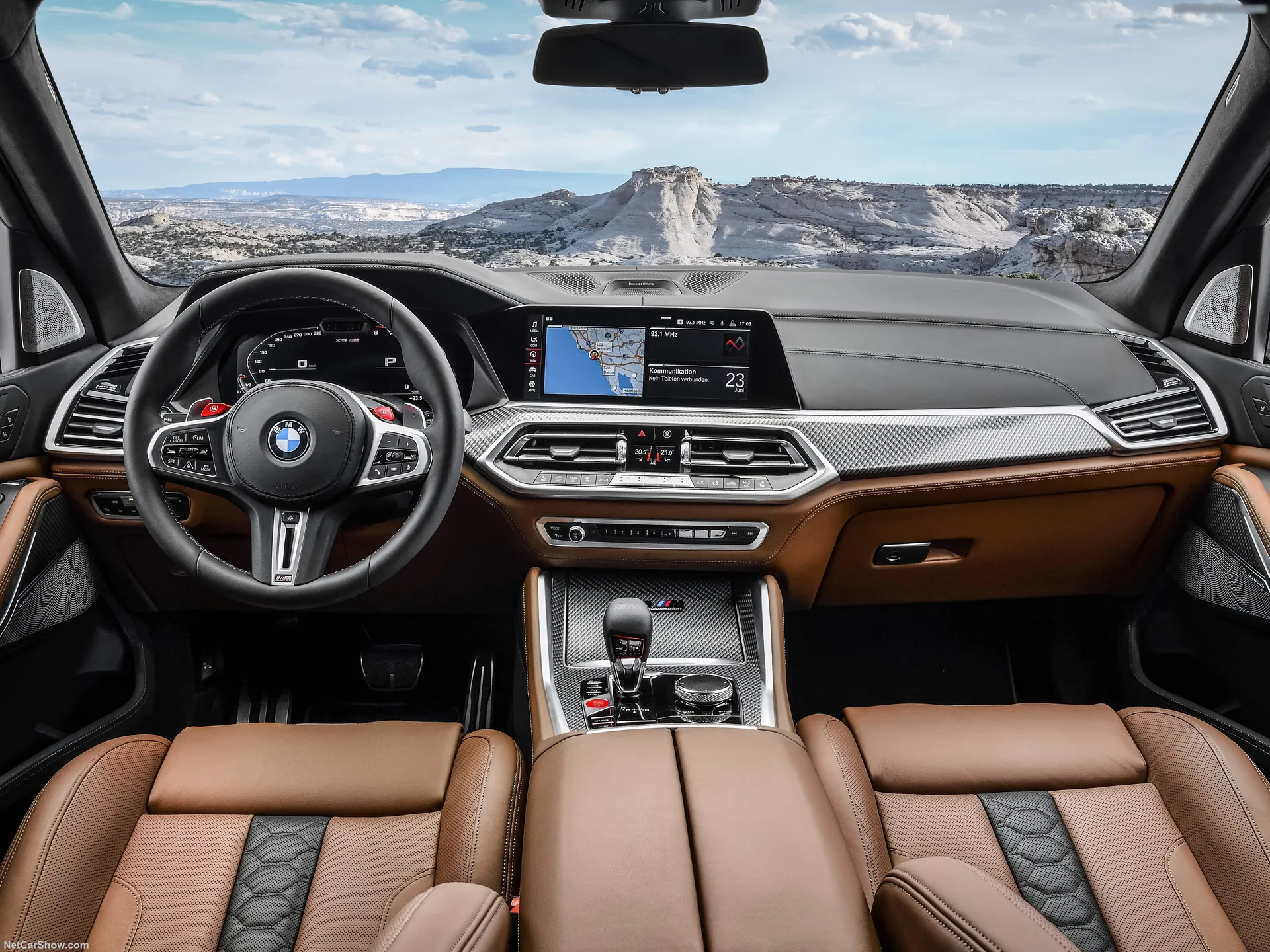BMW X5 M Competition (2020) – interiér