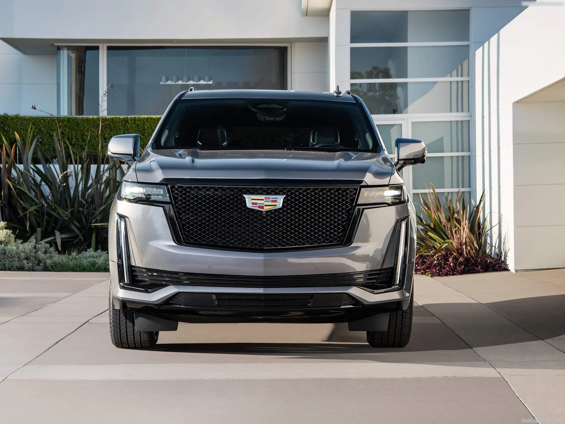 Cadillac Escalade (2021) – zepředu