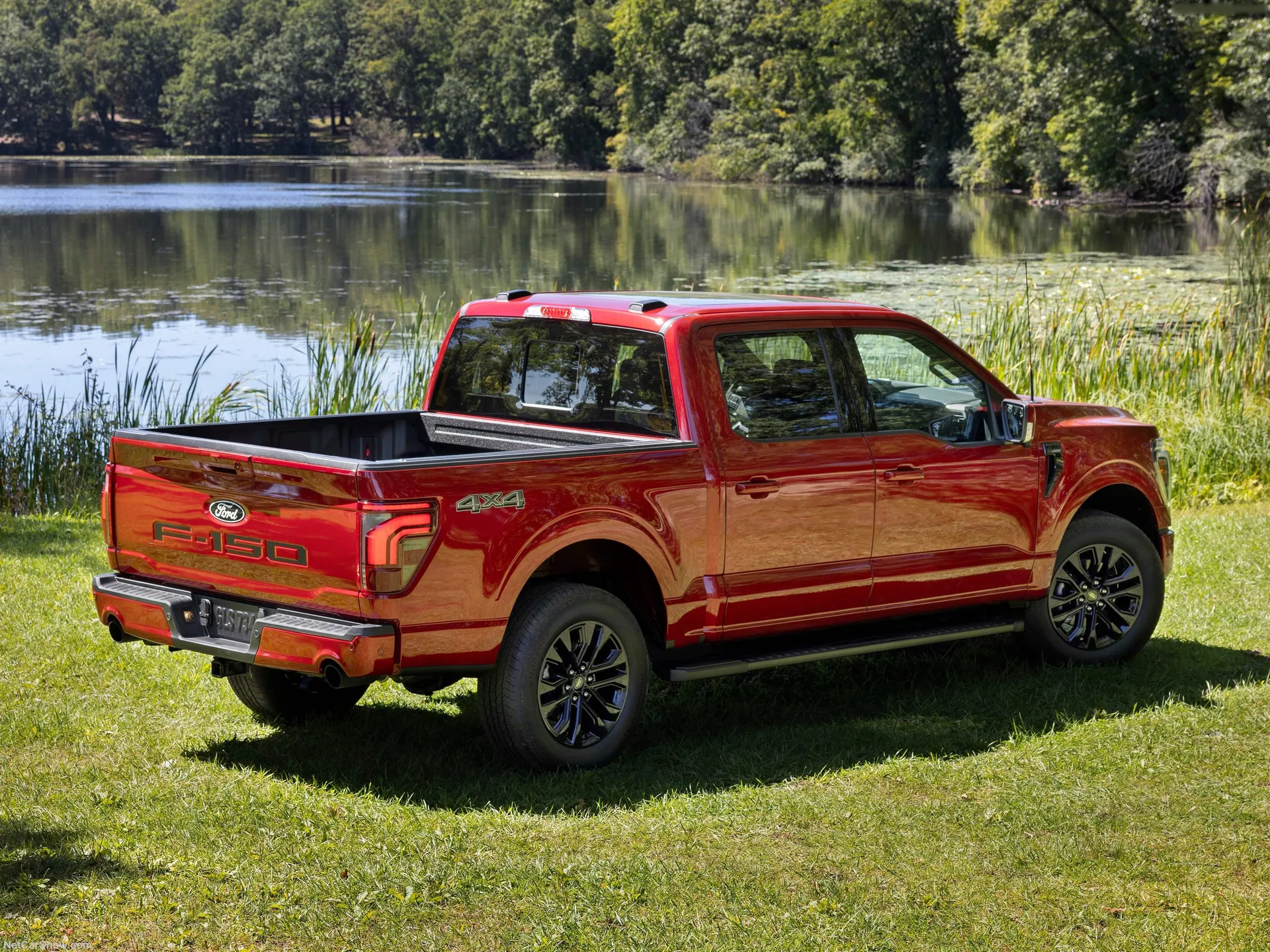 Ford F-150 (2024) – zadní tříčtvrteční pohled