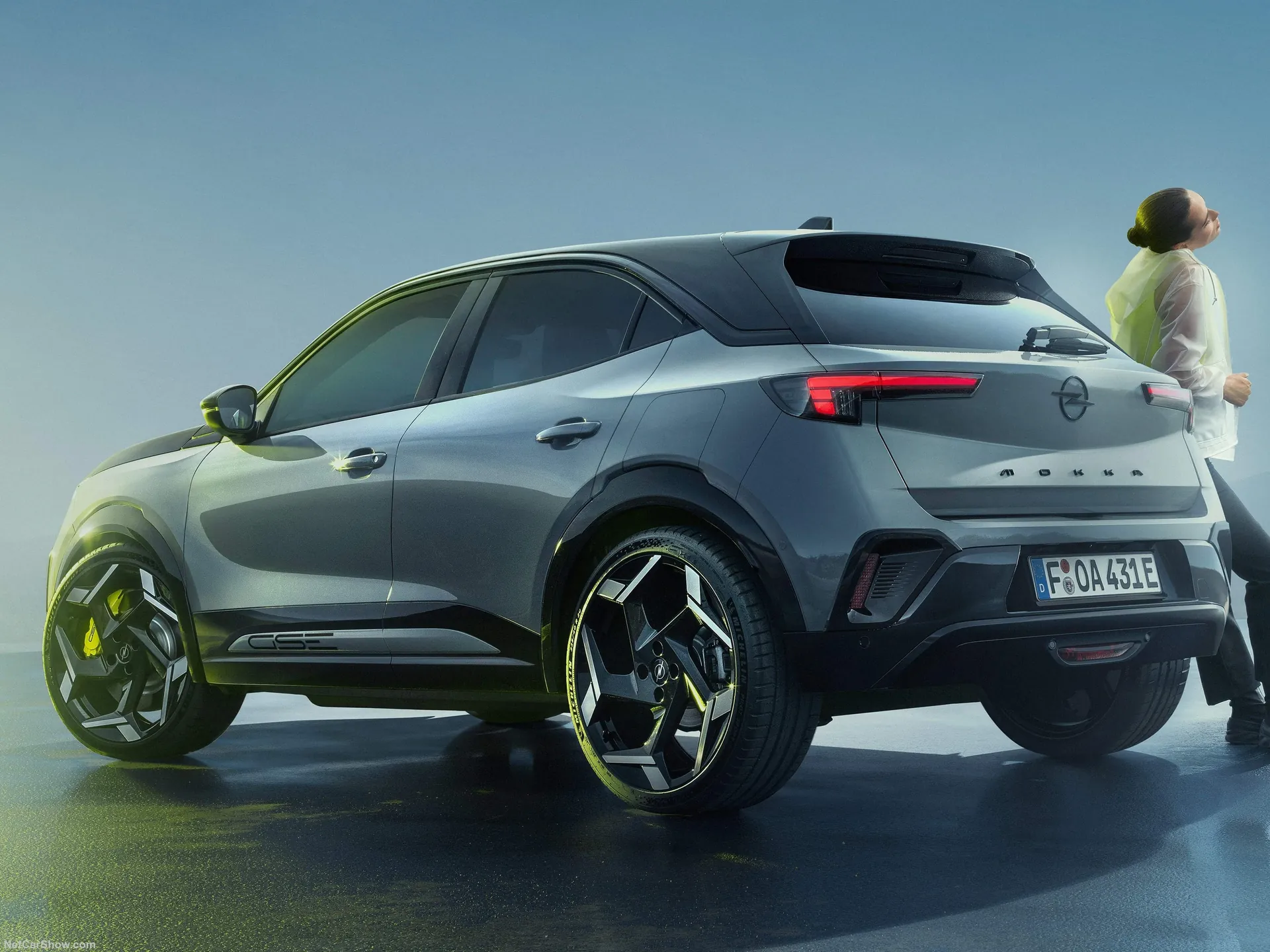 Opel Mokka GSE (2026) – zadní tříčtvrteční pohled
