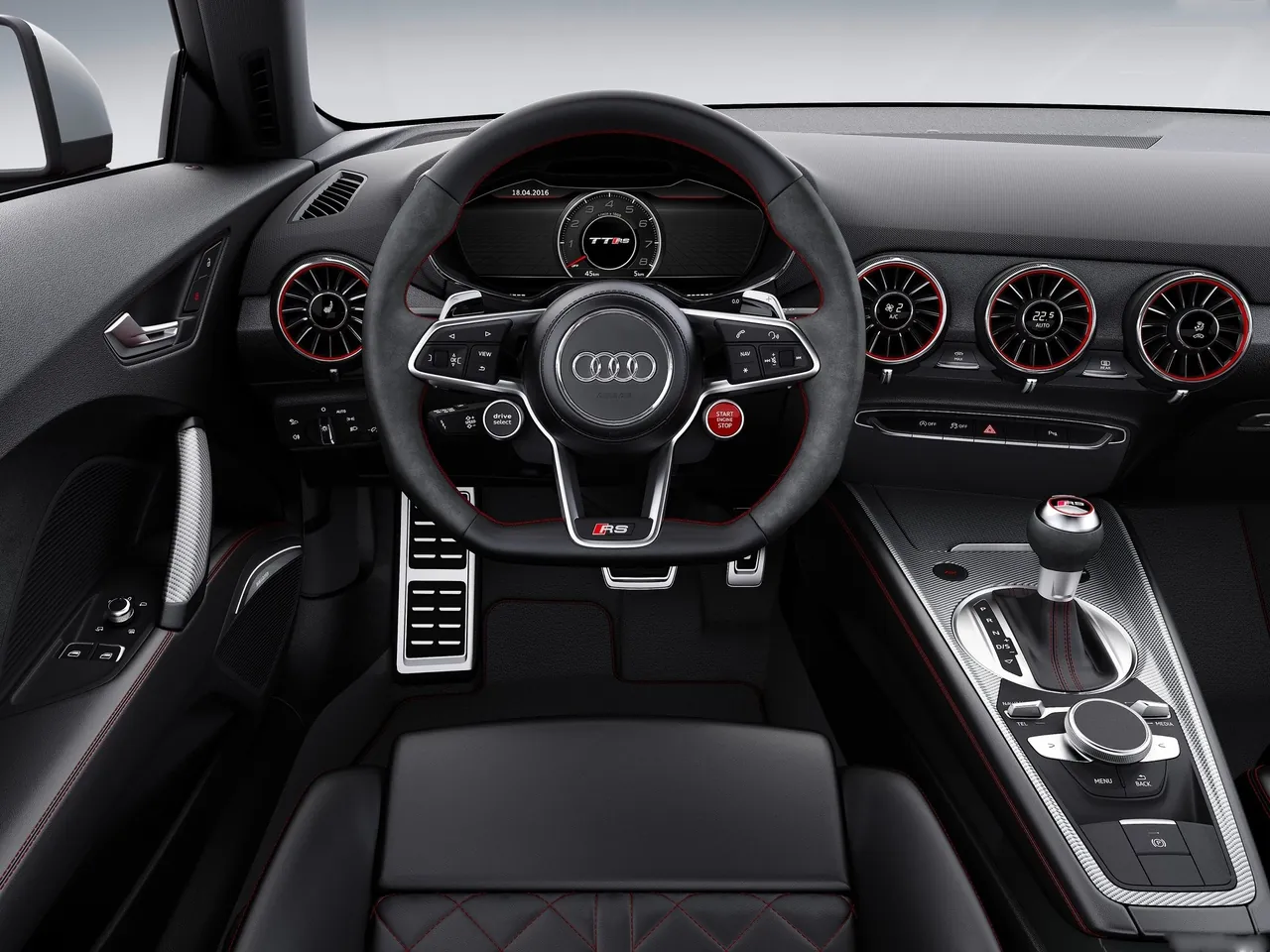 Audi TT RS Coupe (2017) – interiér