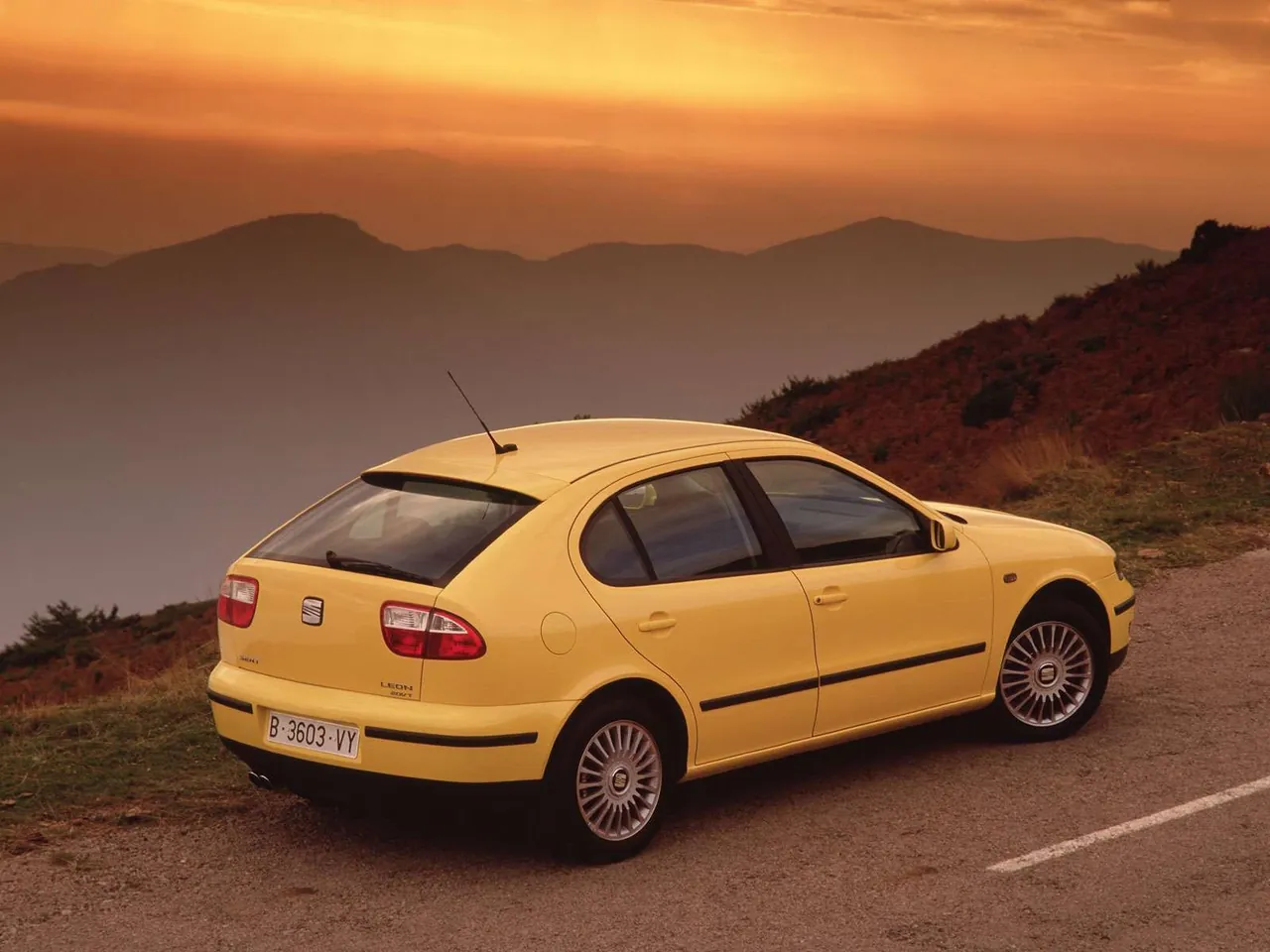 Seat Leon (1999) – zadní tříčtvrteční pohled