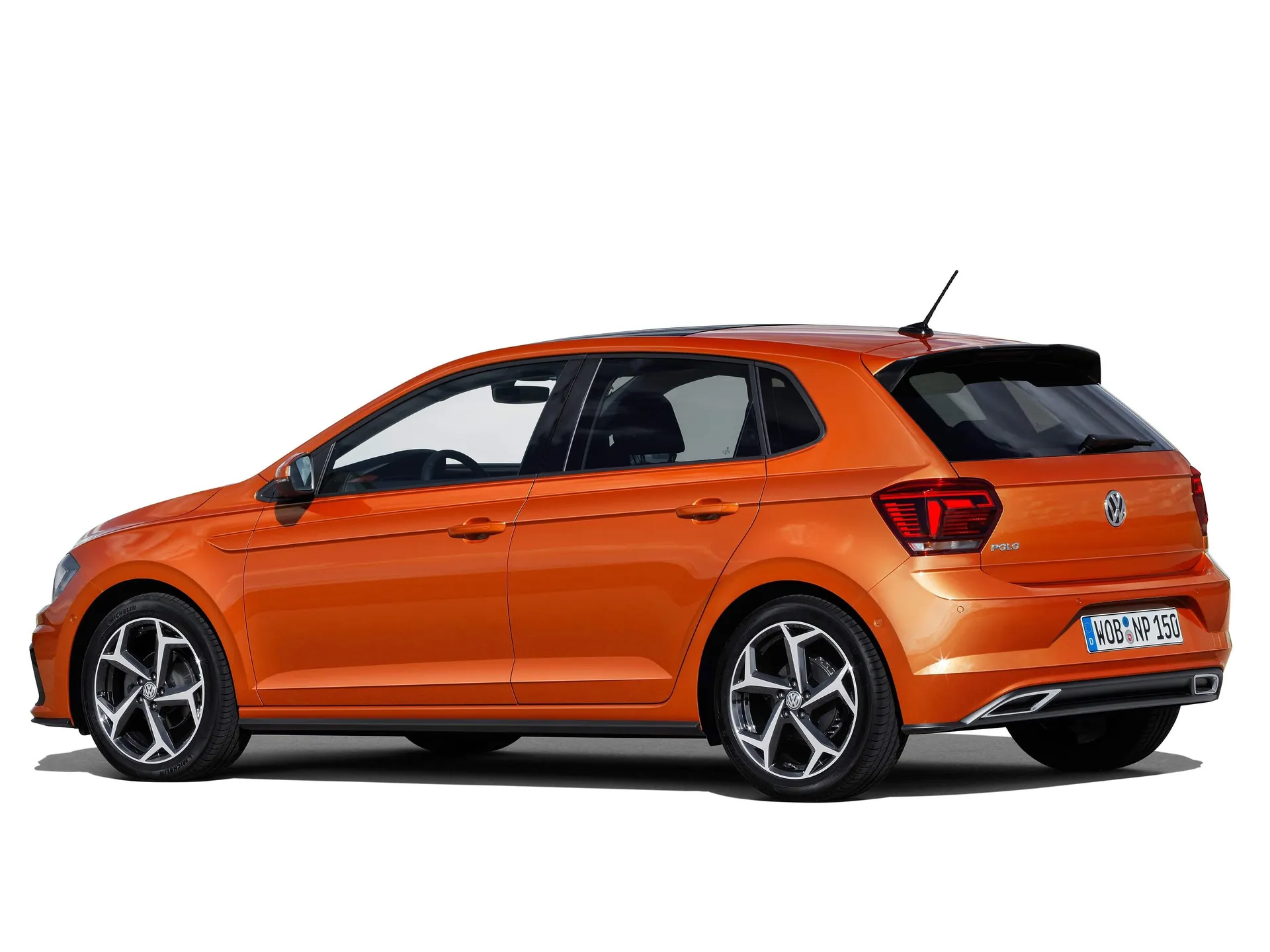 Volkswagen Polo (2018) - Rear Three-Quarter
