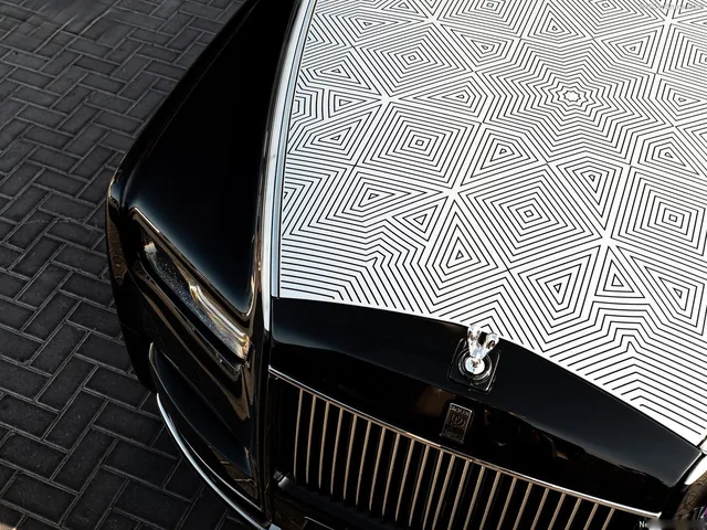Rolls-Royce Phantom Arabesque (2026)