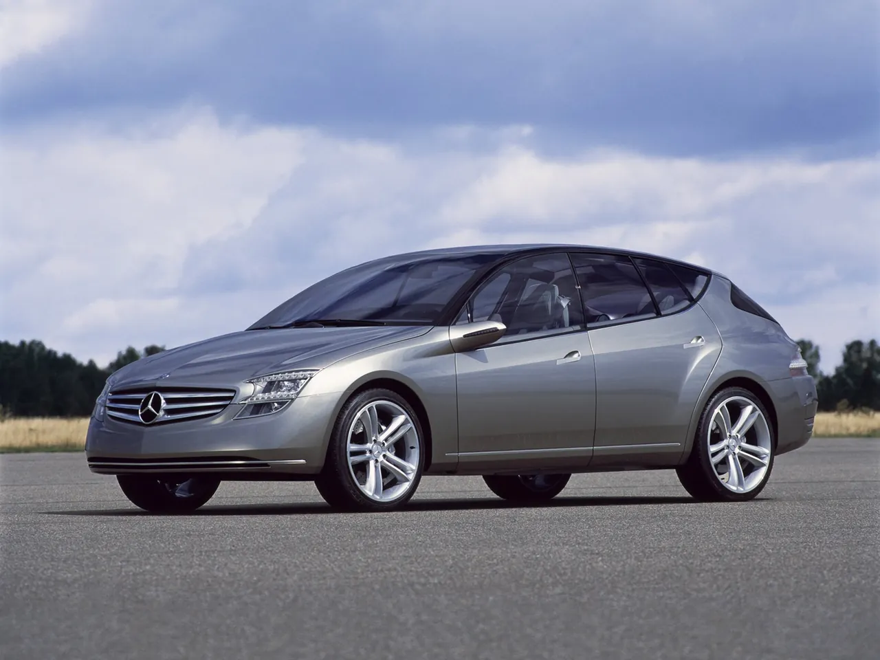 Mercedes-Benz F 500 Concept (2003)
