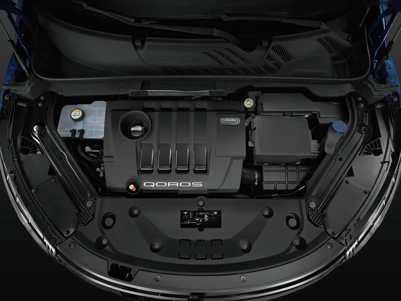 Qoros 5 SUV (2016) – motorový prostor