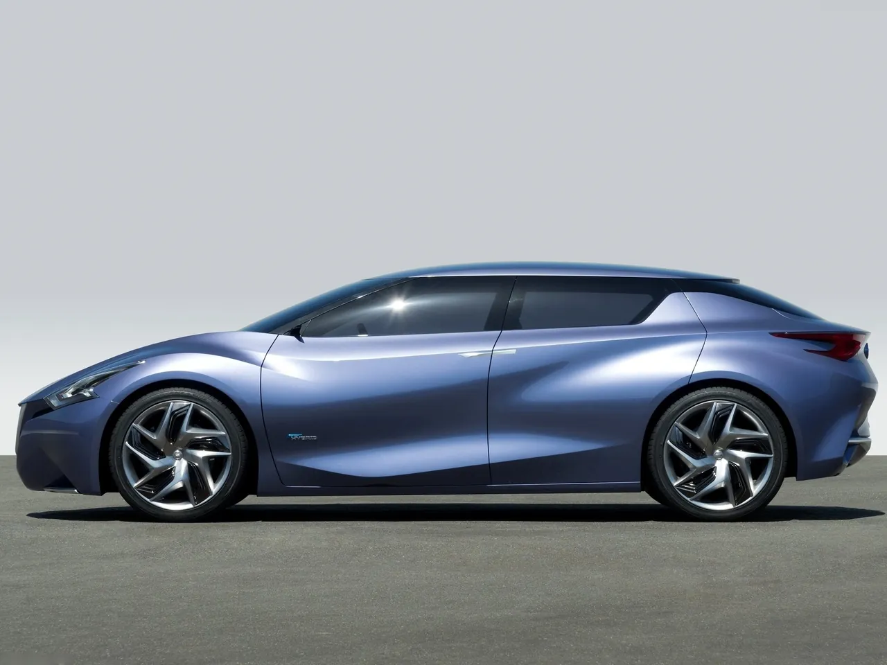 Nissan Friend-ME Concept (2013) – boční profil