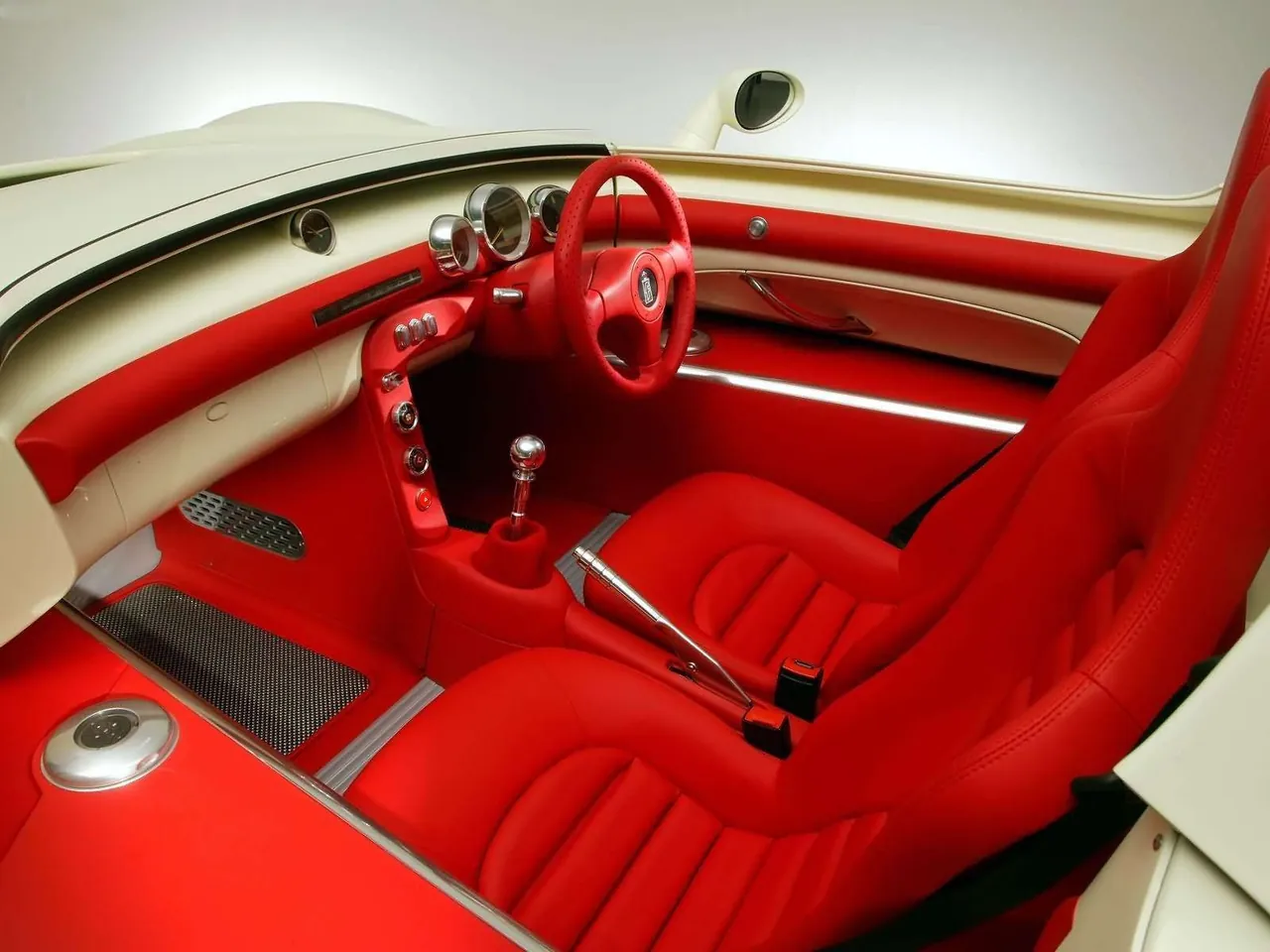 Pininfarina Enjoy (2005) – interiér
