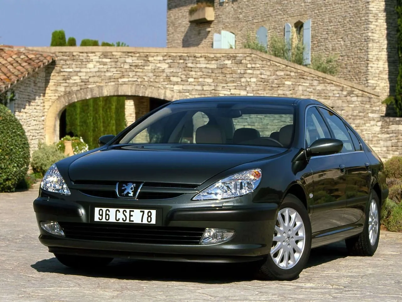 Peugeot 607 (2004)
