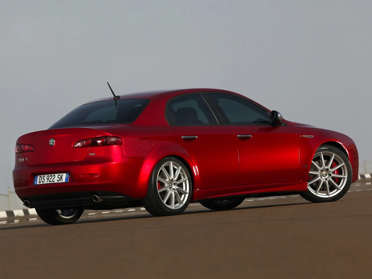 Alfa Romeo 159 (2009) - Rear Three-Quarter