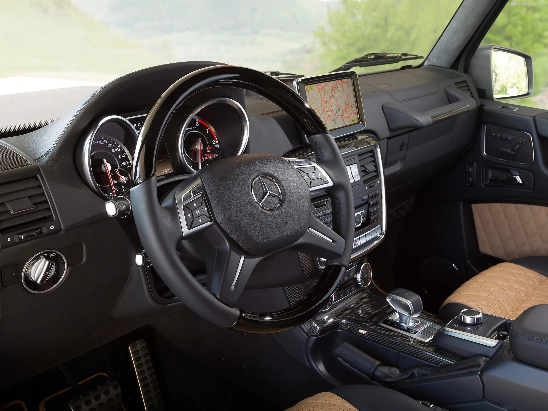 Mercedes-Benz G65 AMG (2013) - Interior