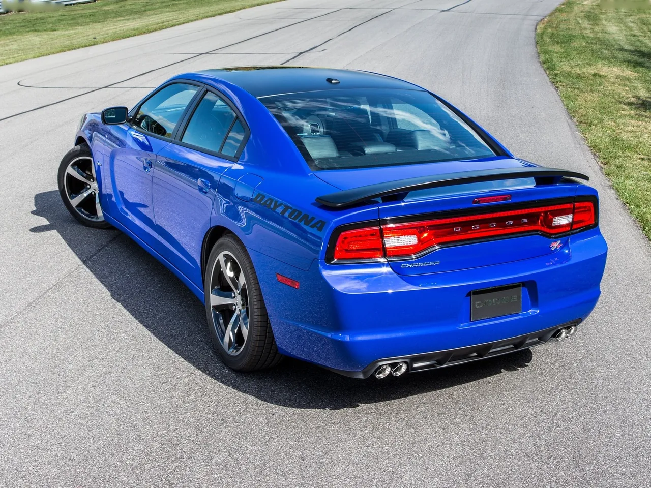 Dodge Charger Daytona (2013) – zadní tříčtvrteční pohled