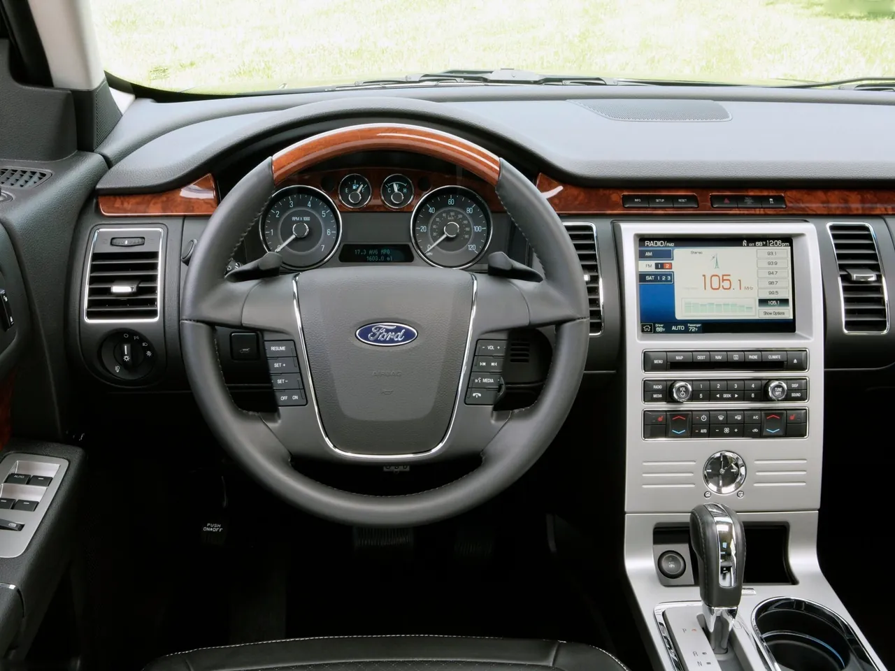 Ford Flex (2009) – interiér