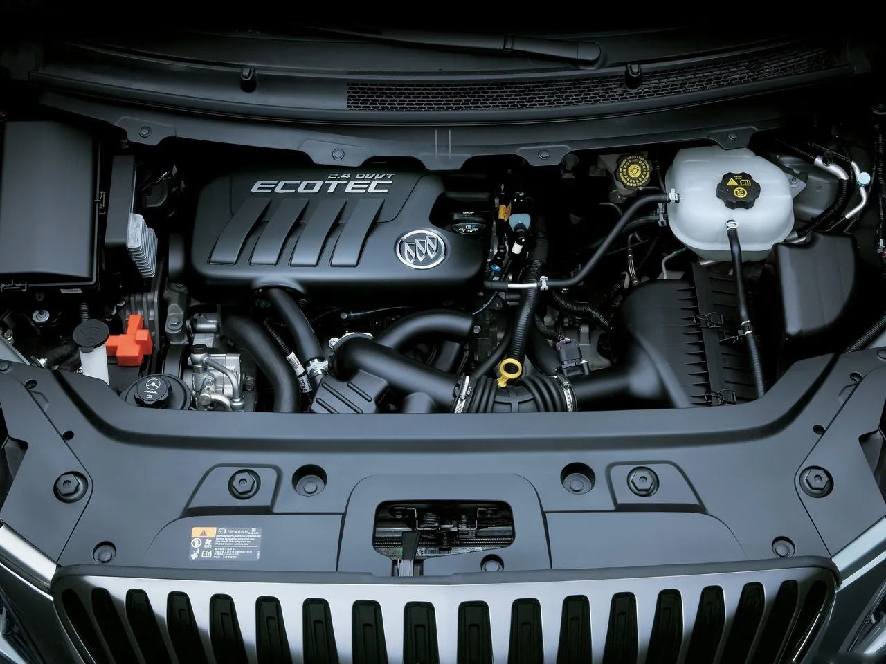 Buick GL8 (2011) – motorový prostor
