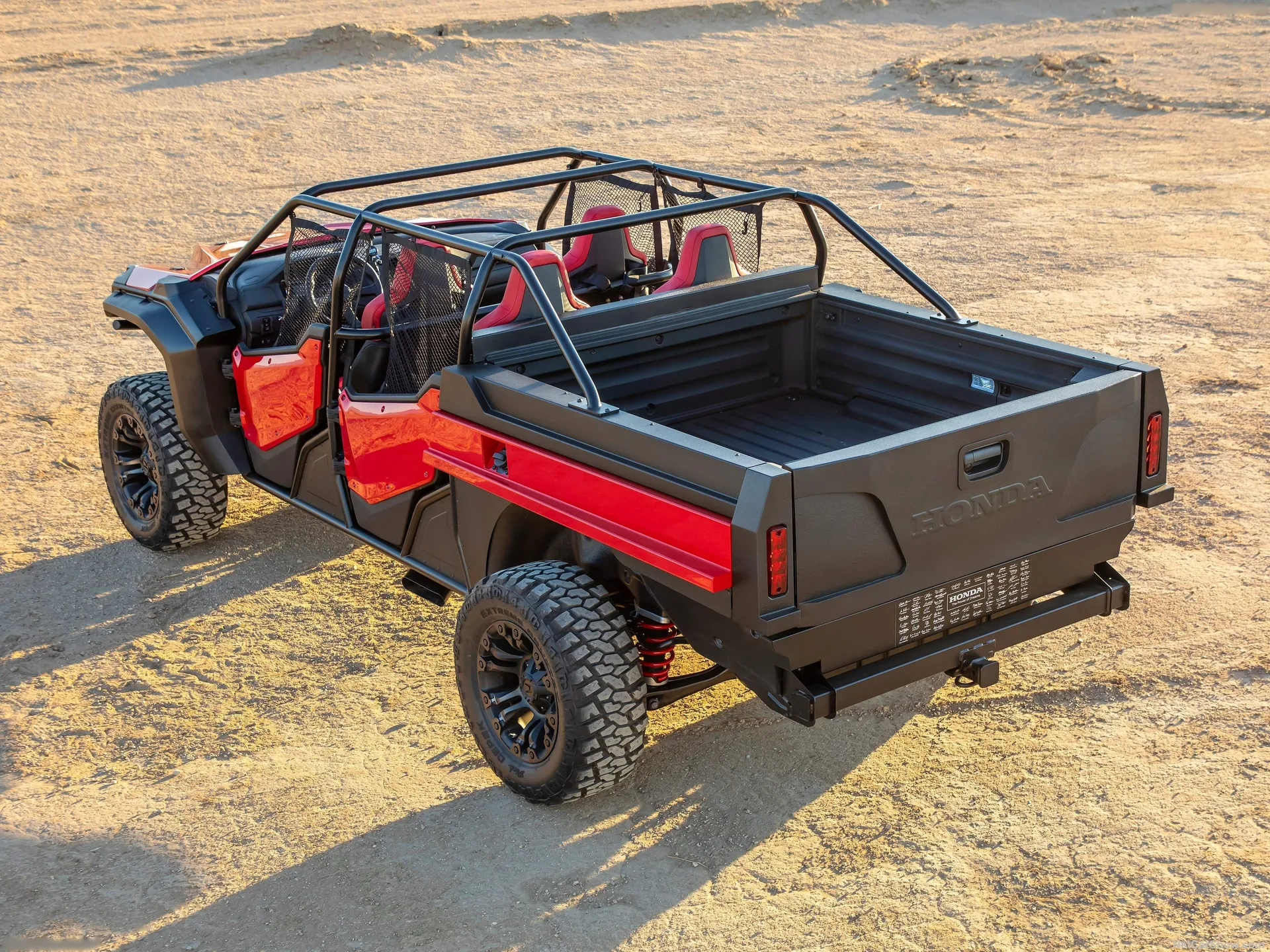 Honda Rugged Open Air Vehicle Concept (2018) – zadní tříčtvrteční pohled