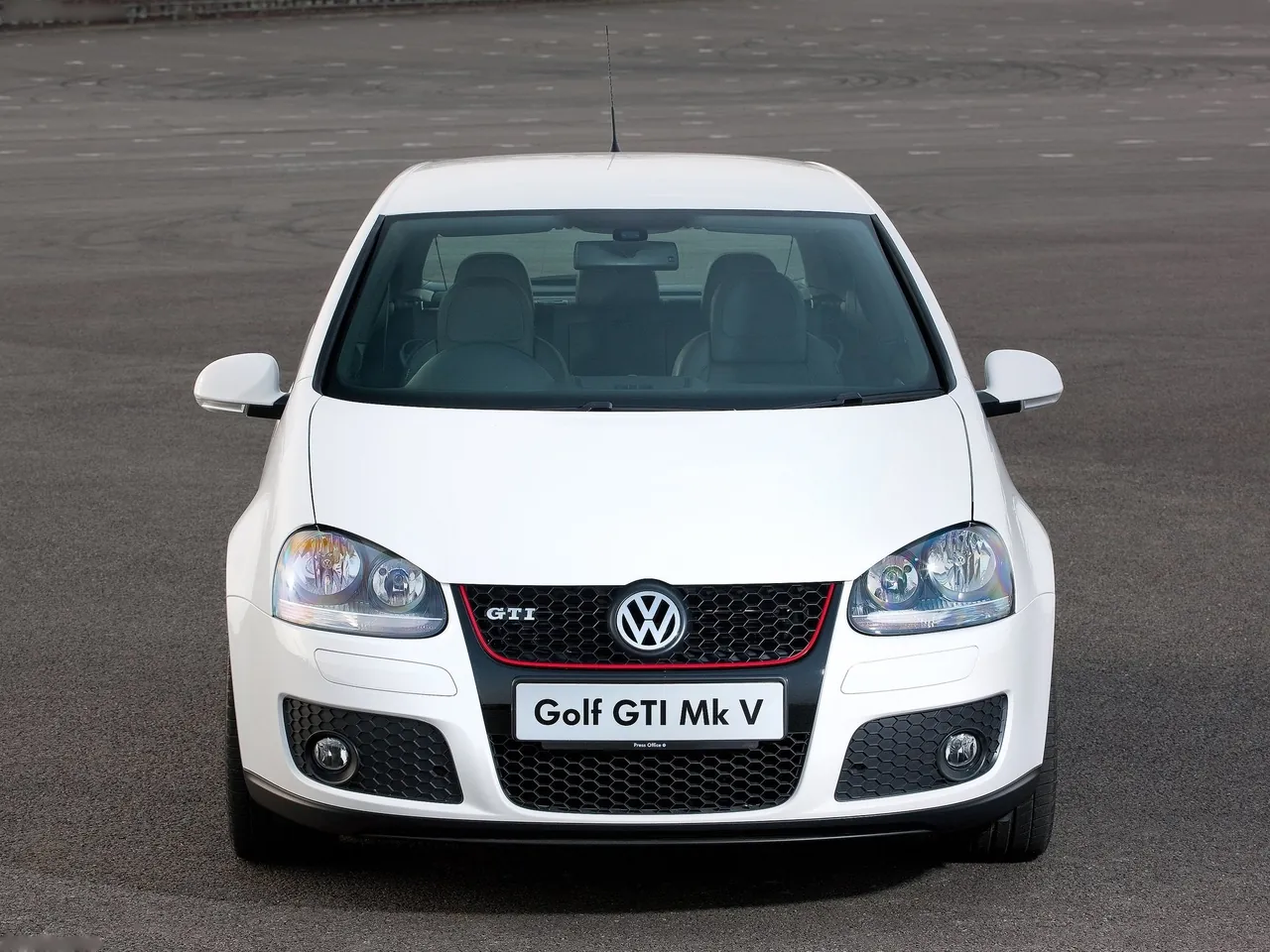 Volkswagen Golf GTI (2004) - Front
