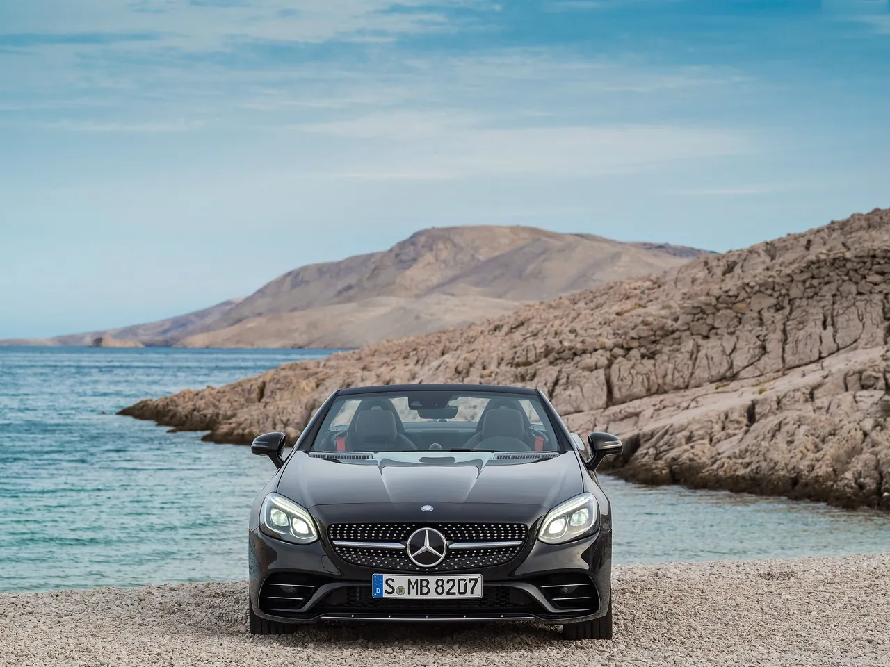 Mercedes-Benz SLC43 AMG (2017) - Front
